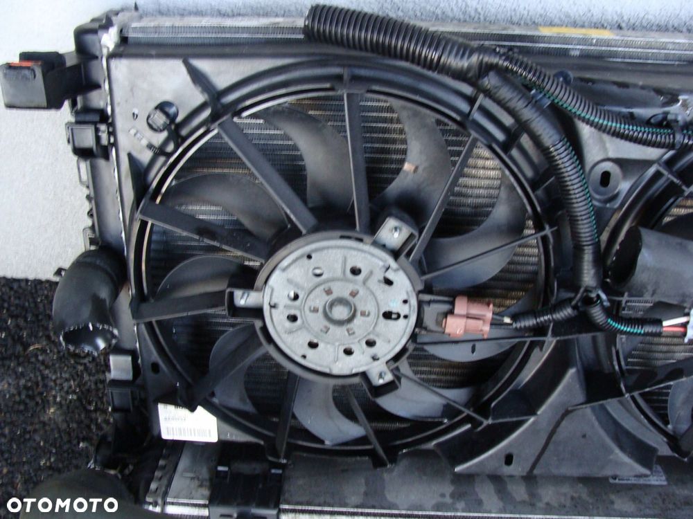 chłodnica wody intercooler klima wentylatory laguna iii 2.0 dci - 8