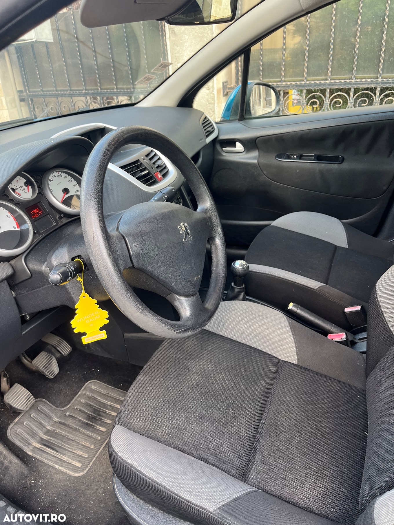 Peugeot 207 70 HDi FAP Filou - 9