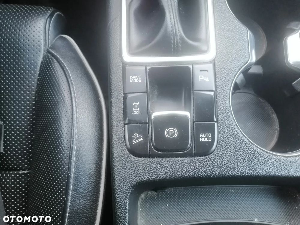 Kia Sportage 1.6 T-GDI Business Line 4WD DCT - 27