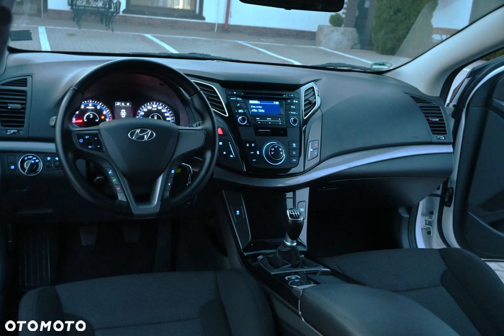Hyundai i40 - 30