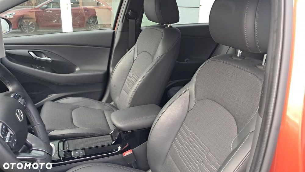 Hyundai i30 - 12