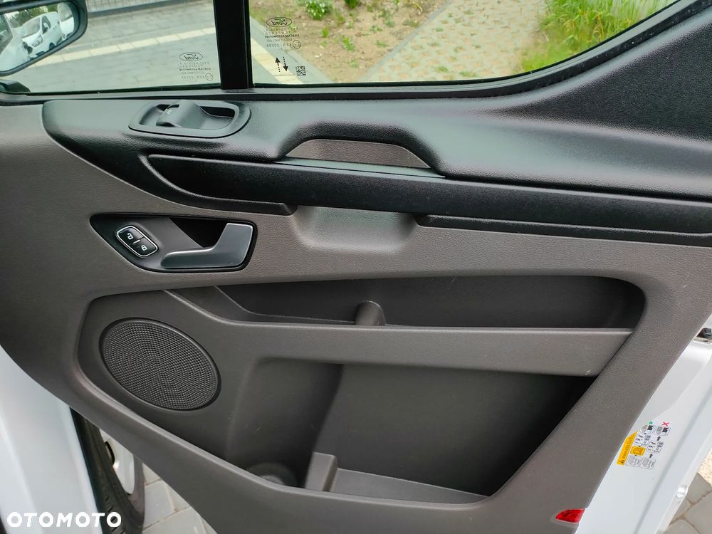 Ford TRANSIT CUSTO 2021 2,0 TDCI 130KM L2H1 LONG EURO6 BRUTTO VAT 23% - 18