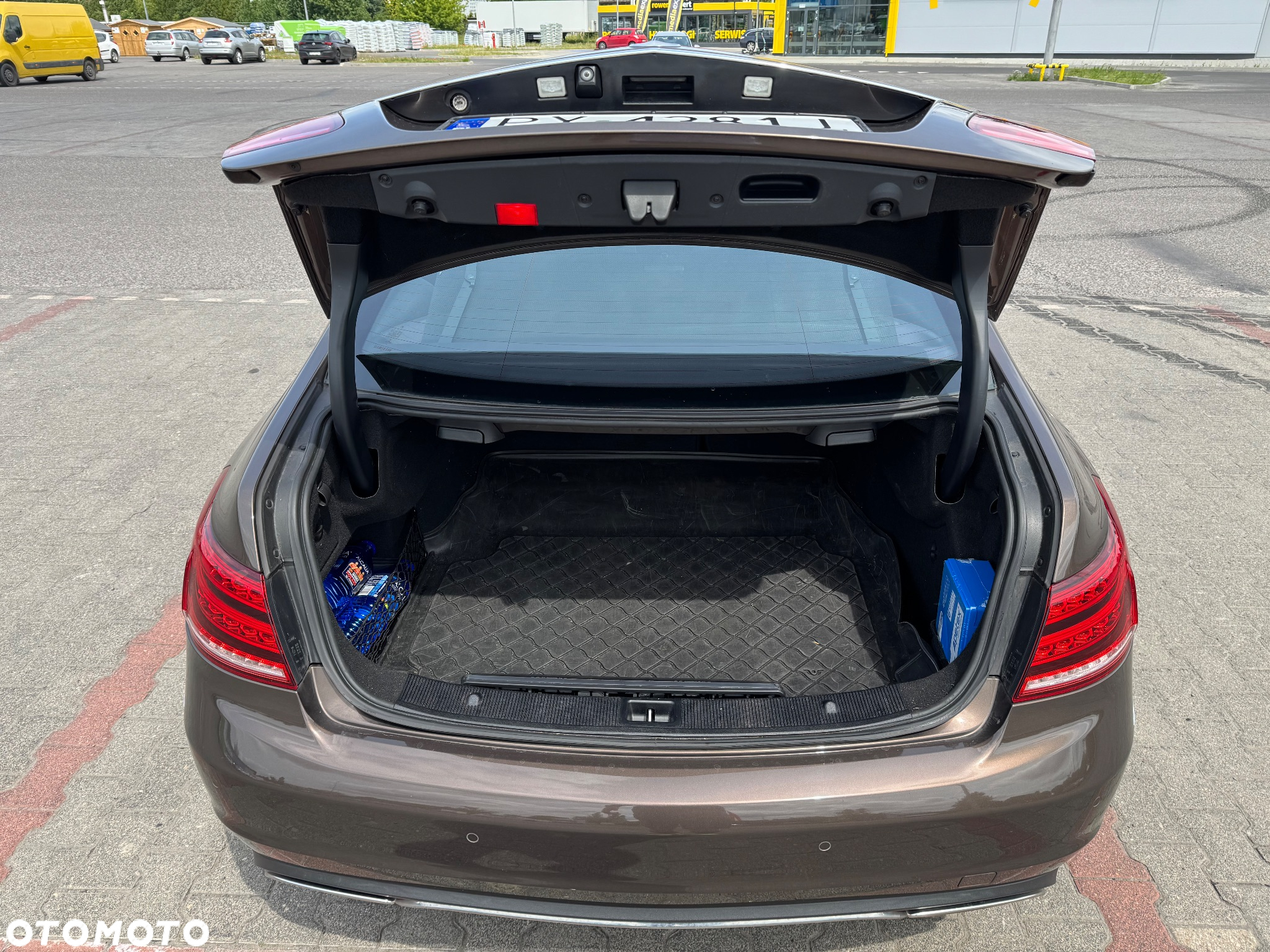 Mercedes-Benz Klasa E 200 Coupe 7G-TRONIC - 31
