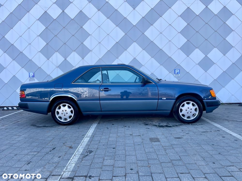 Mercedes-Benz W124 (1984-1993) - 6