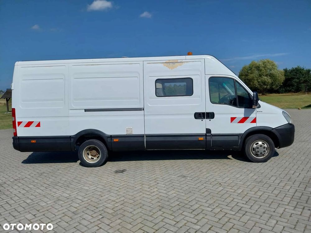 Iveco DAILY 35C15 3.0 D - 2