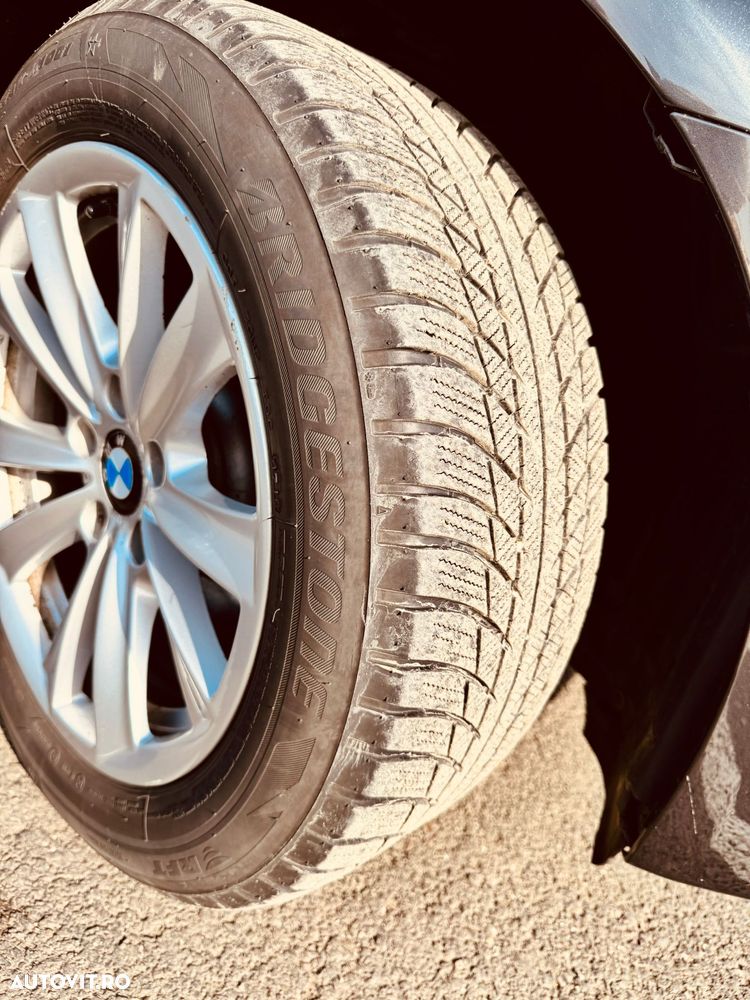 BMW Seria 5 520d Aut. - 28