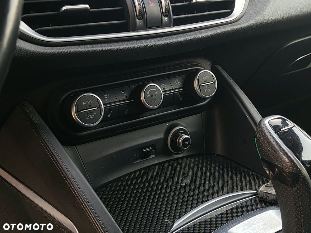 Alfa Romeo Stelvio 2.0 Turbo Veloce TI Q4 - 29