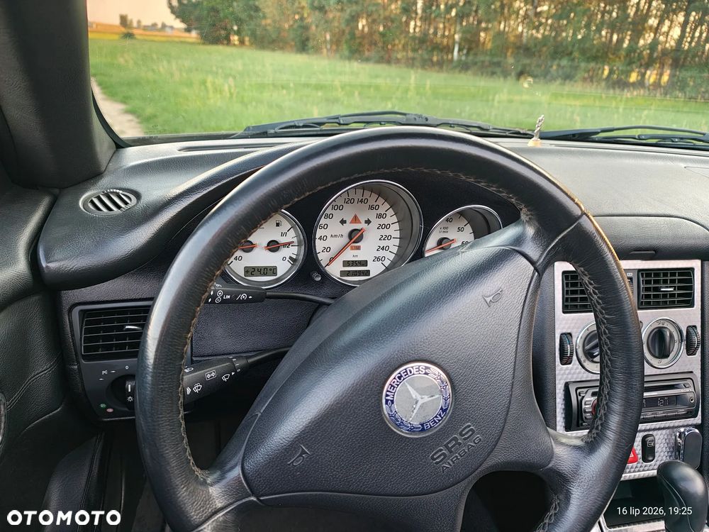 Mercedes-Benz SLK - 13