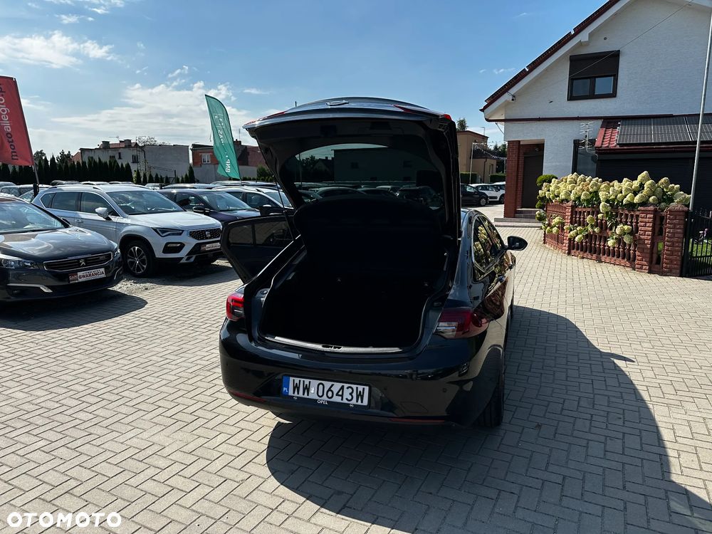 Opel Insignia - 27
