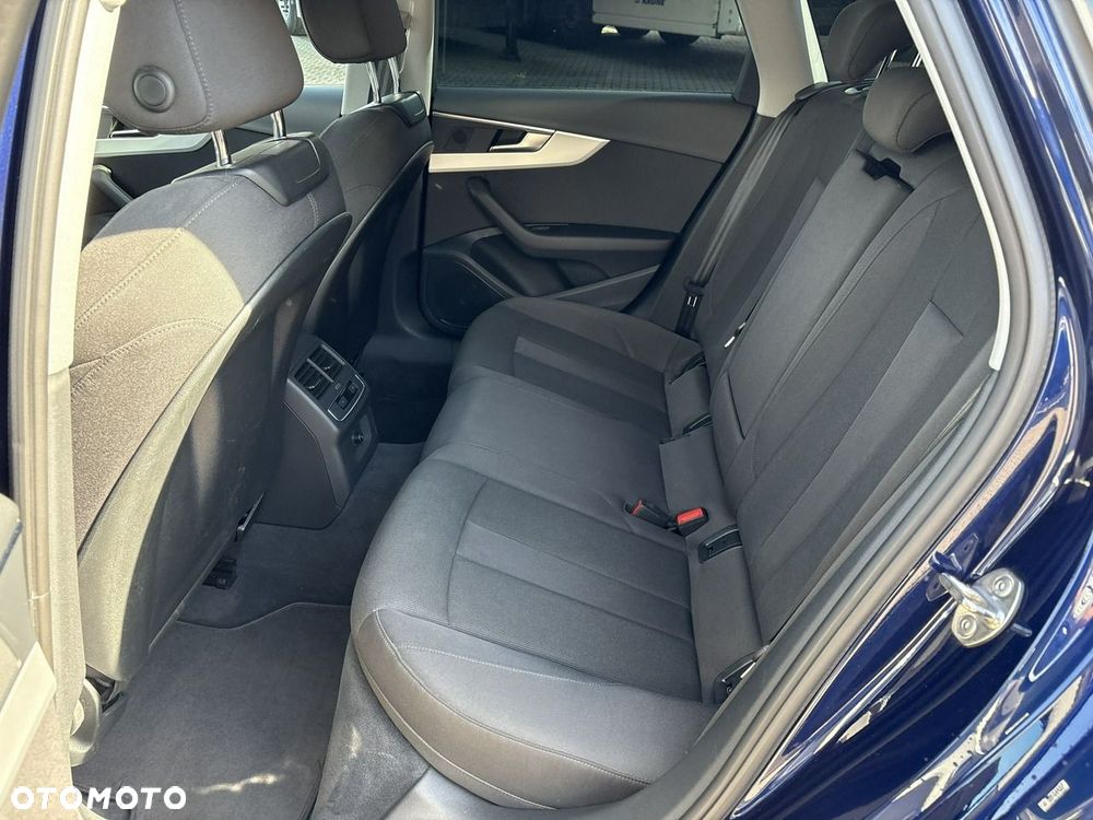 Audi A4 Allroad - 19