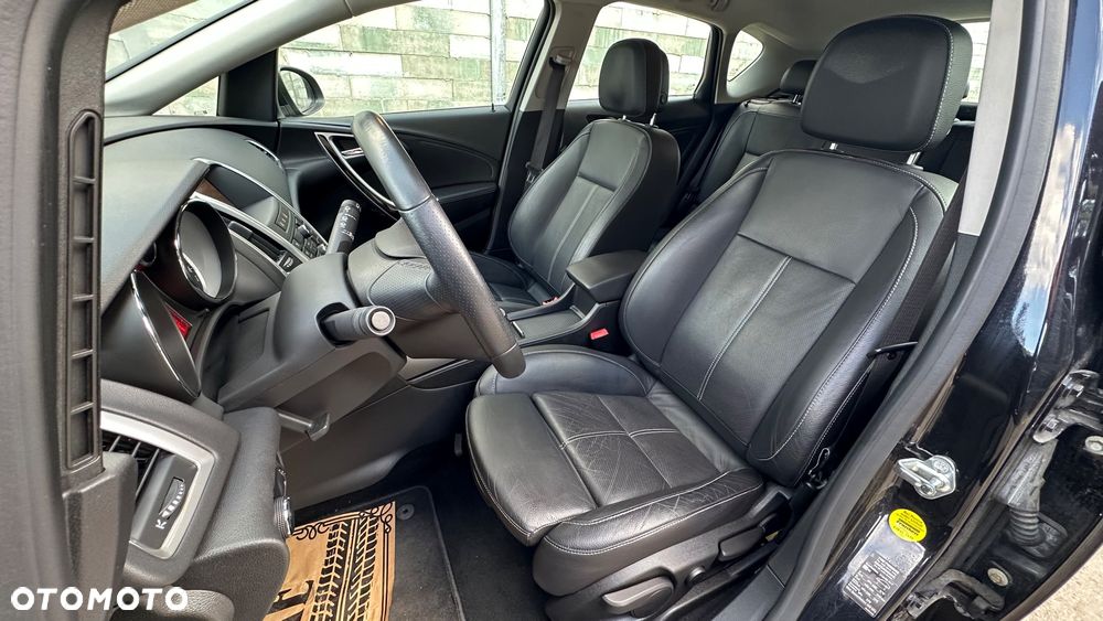 Opel Astra 1.4 Turbo Cosmo - 5