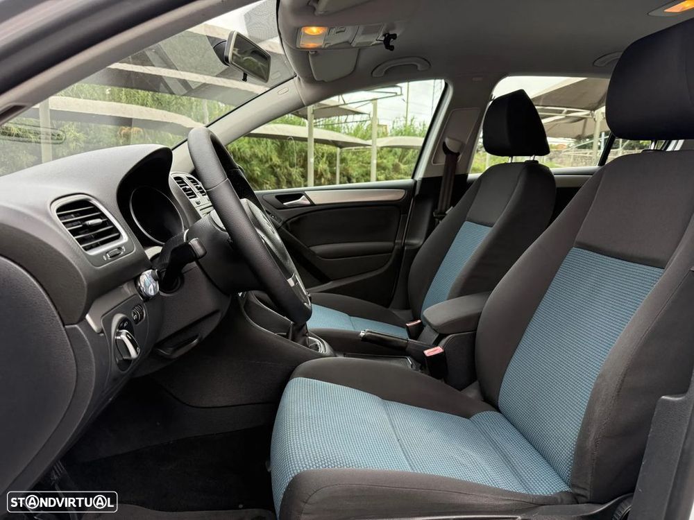 VW Golf 1.6 TDi Confortline - 7