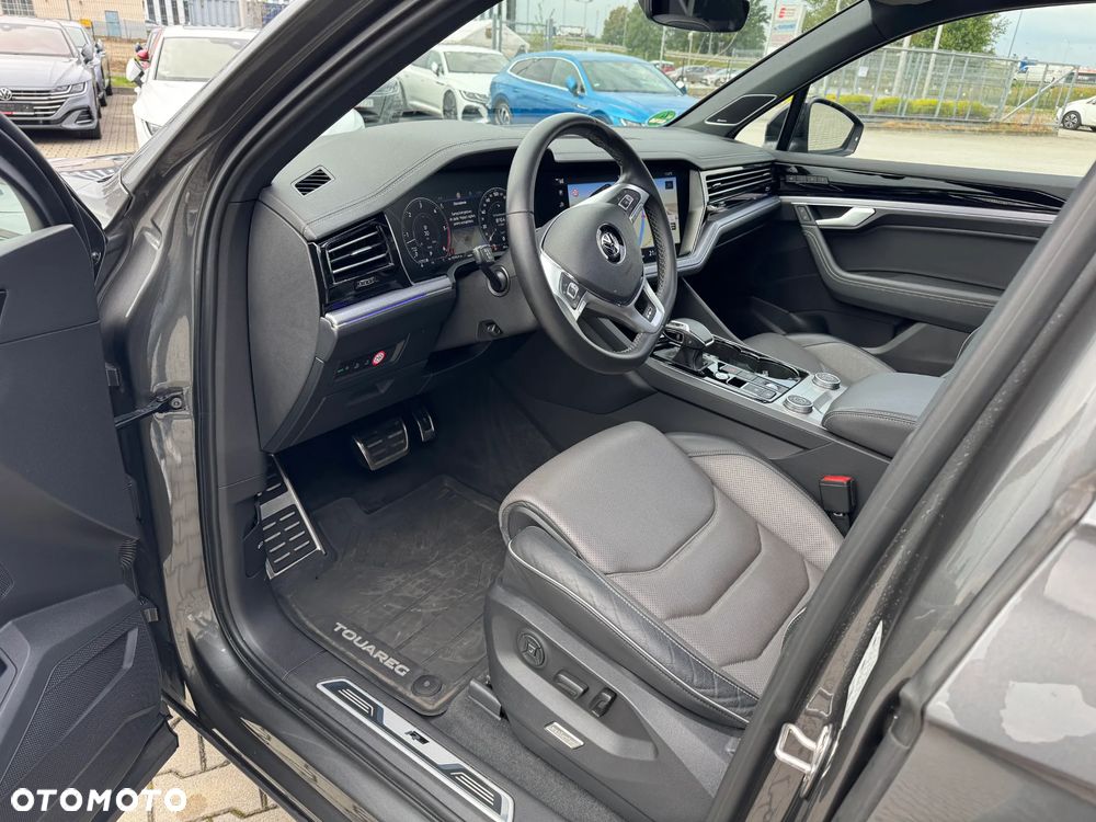 Volkswagen Touareg 4.0 V8 TDI SCR 4Motion Automatik R-Line - 17