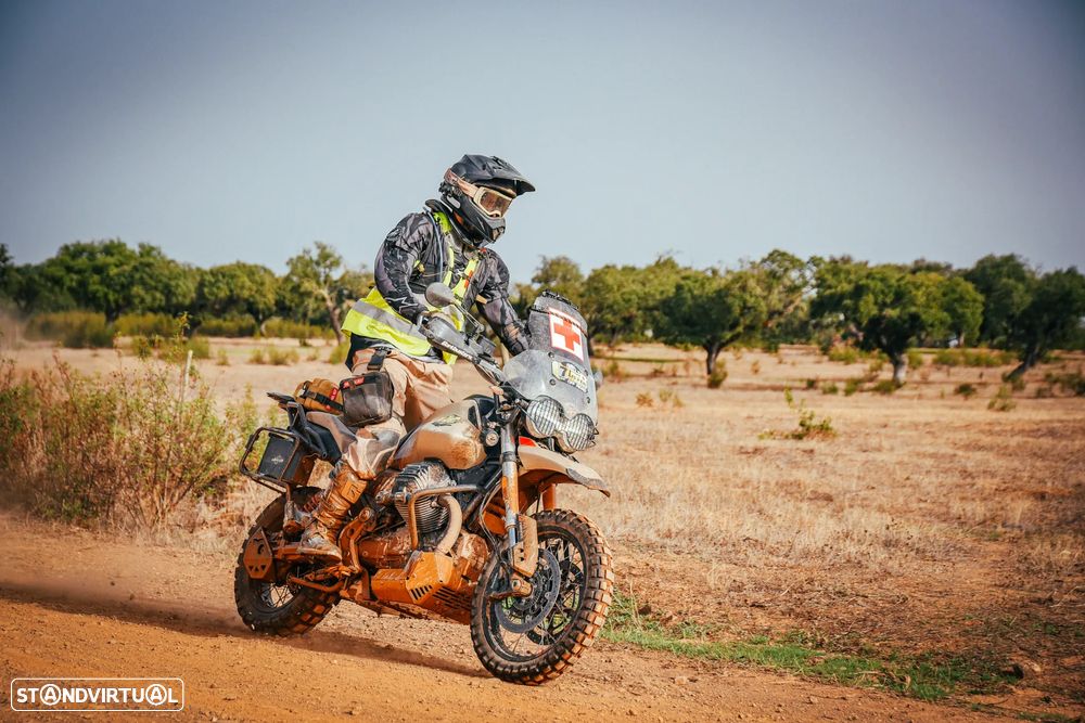 Moto Guzzi V85 V85TT Travel E4 + 5000€ acessórios - 41