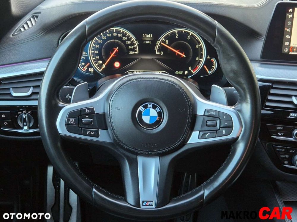 BMW Seria 5 540d xDrive M Sport sport - 12