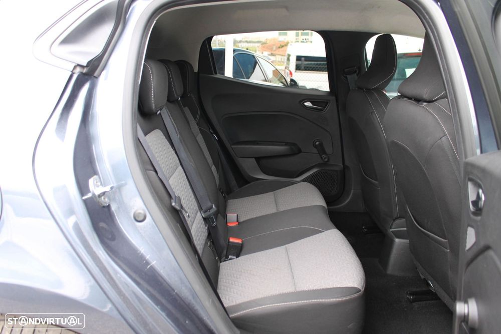 Renault Clio 1.0 TCe Limited - 38