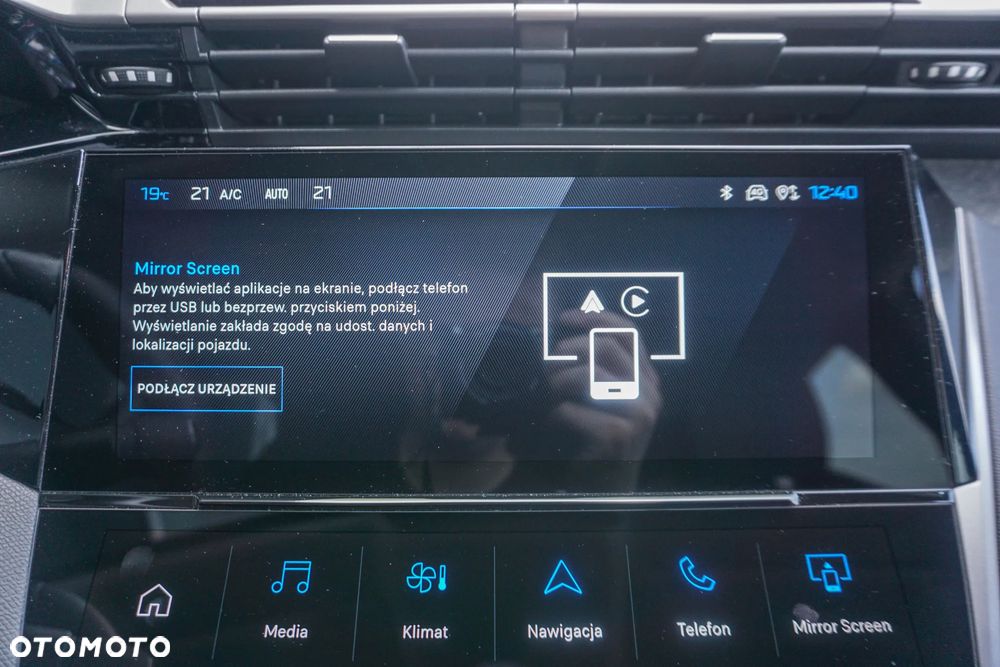Peugeot 408 1.6 Plug-In Hybrid 225 Allure EAT8 - 16
