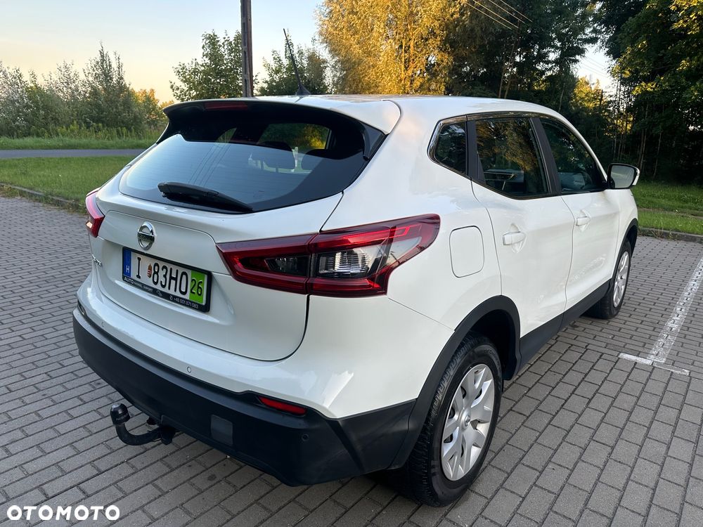 Nissan Qashqai - 4