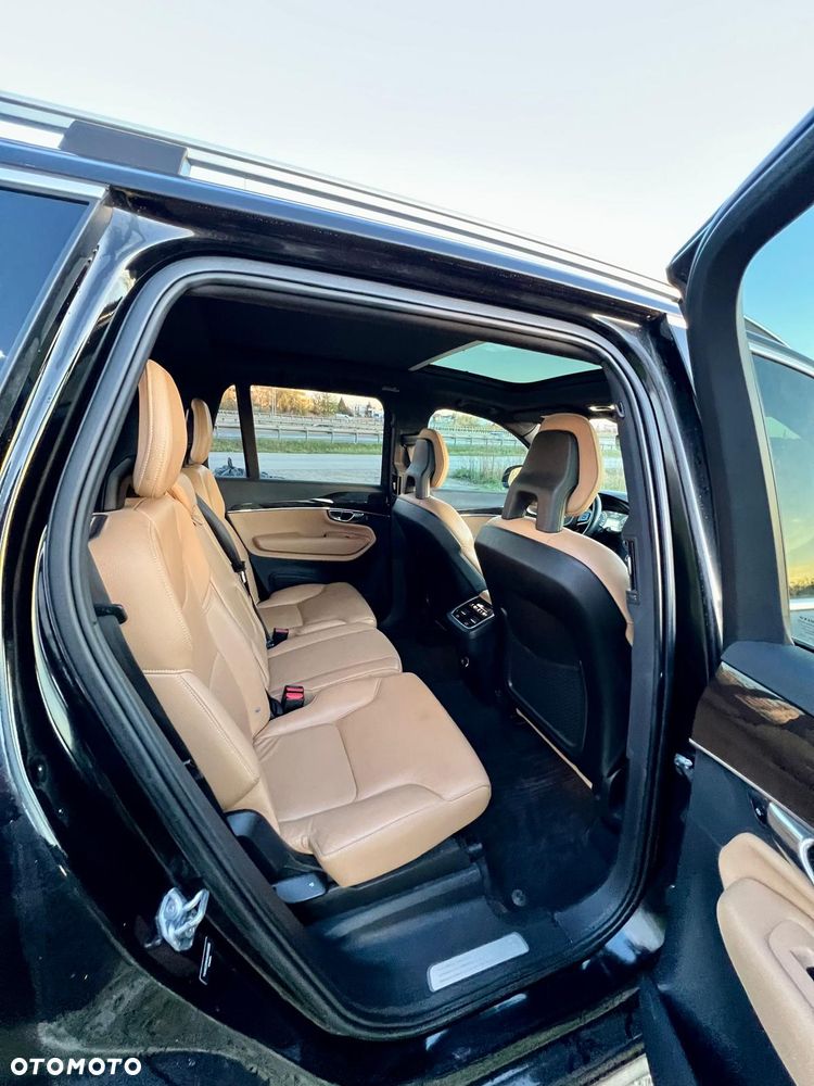 Volvo XC 90 T6 AWD Momentum 7os - 14