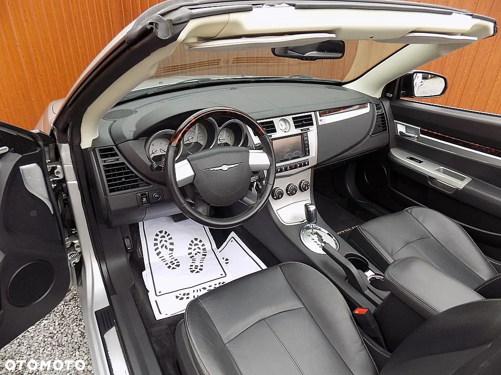 Chrysler Sebring 2.7 V6 Limited - 13