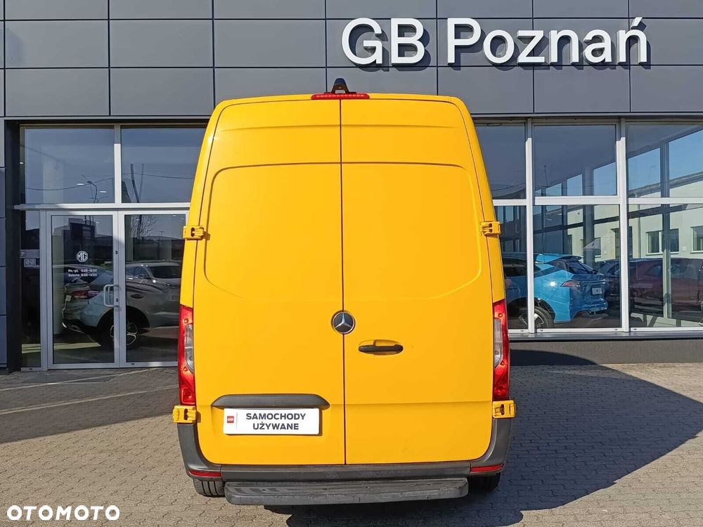 Mercedes-Benz Sprinter FURGON, ZABUDOWA KURIER - 9