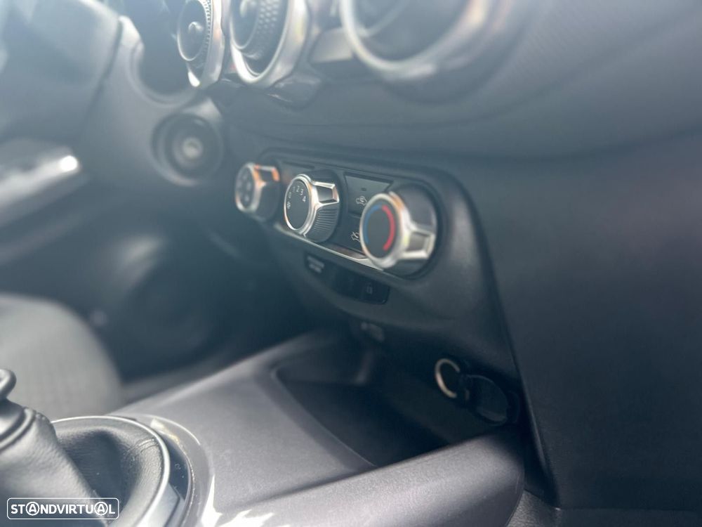 Nissan Juke 1.0 DIG-T Acenta - 11