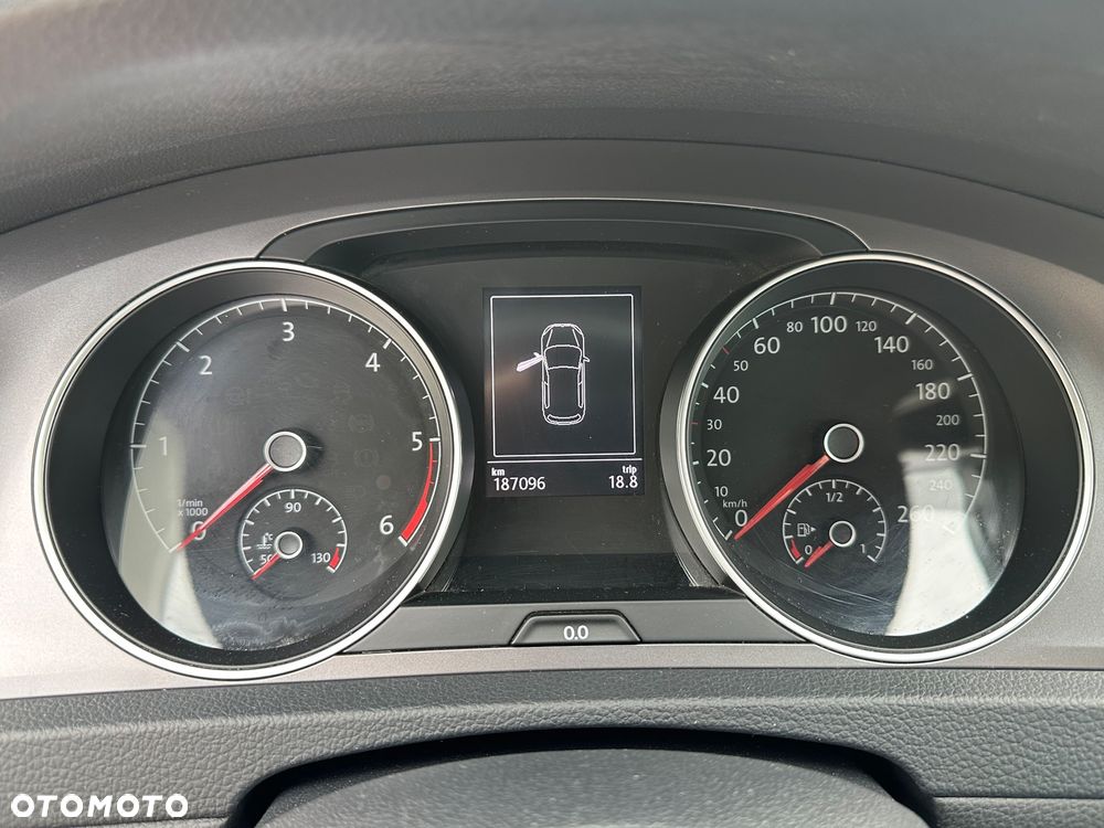 Volkswagen Golf 1.6 TDI BlueMotion Technology Lounge - 14