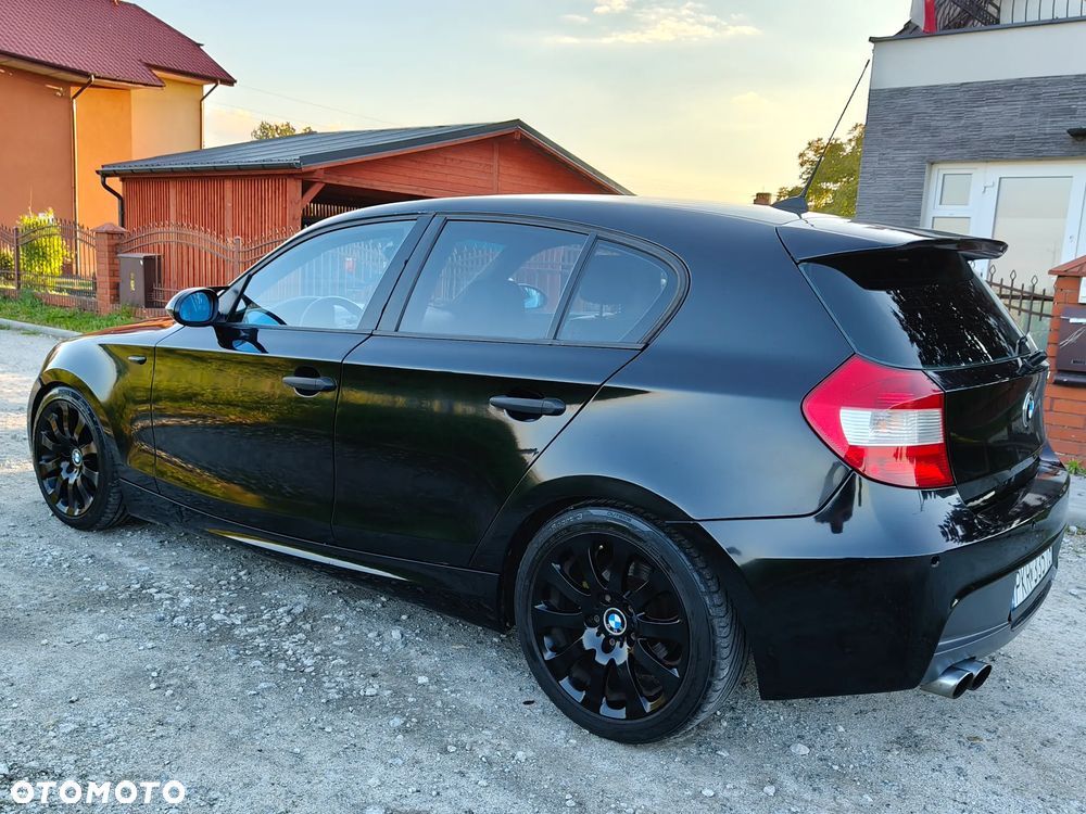BMW Seria 1 130i - 3