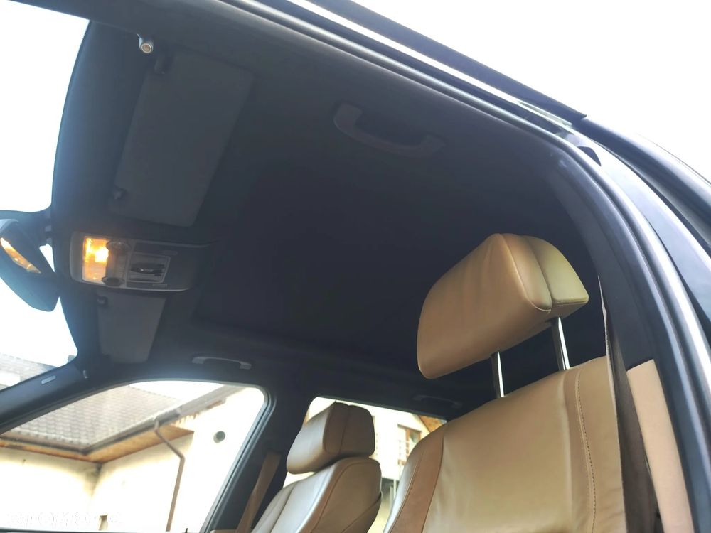 BMW X5 xDrive35d - 14