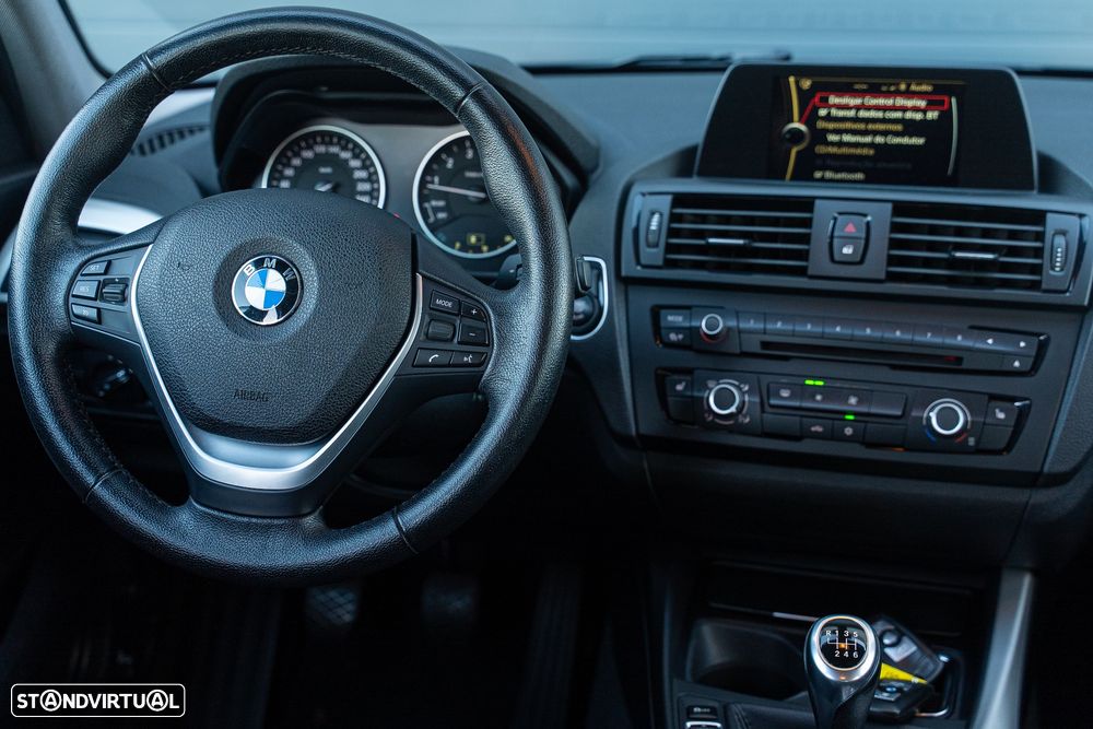 BMW 116 i Confort - 25