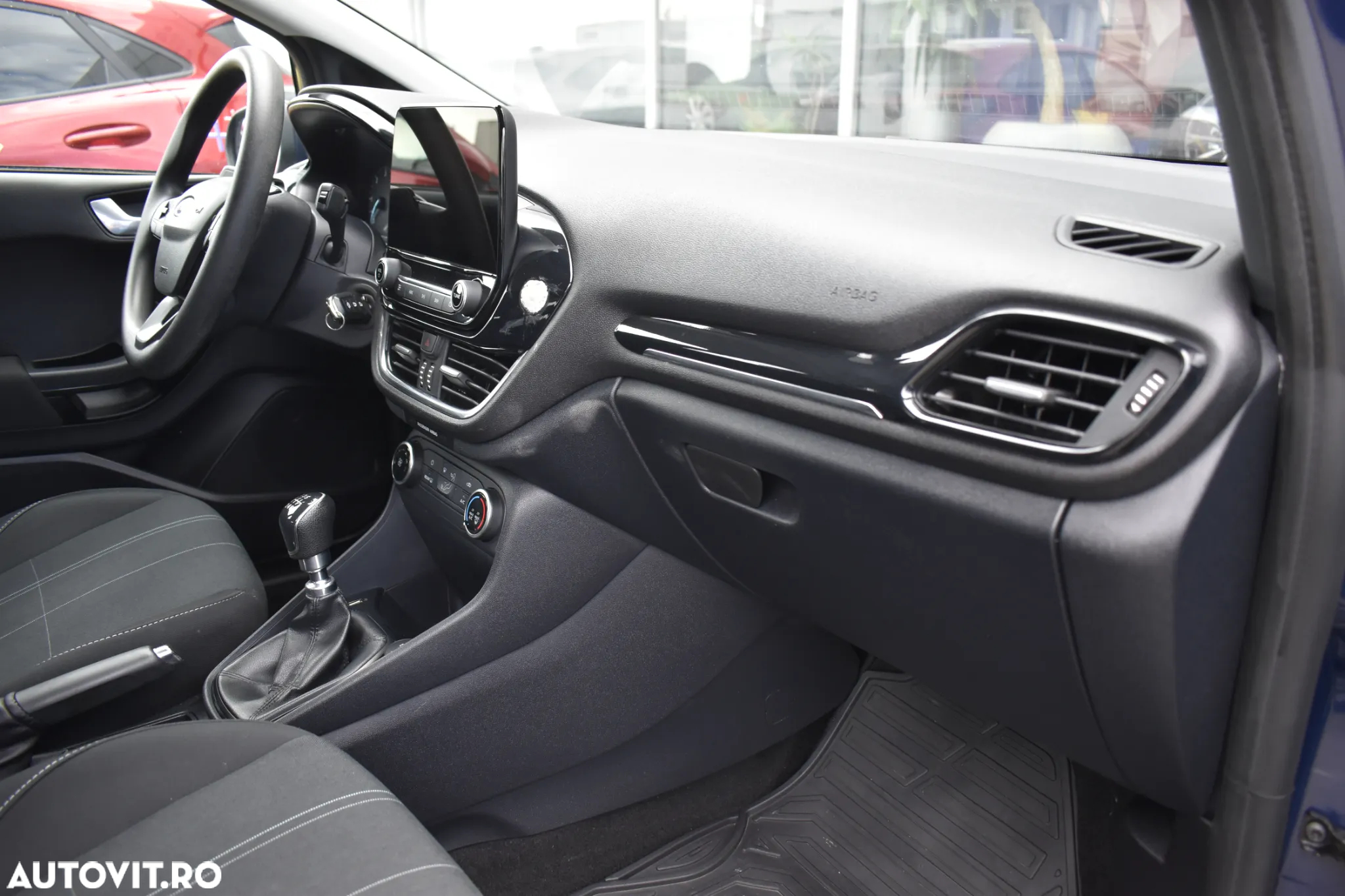 Ford Fiesta - 40