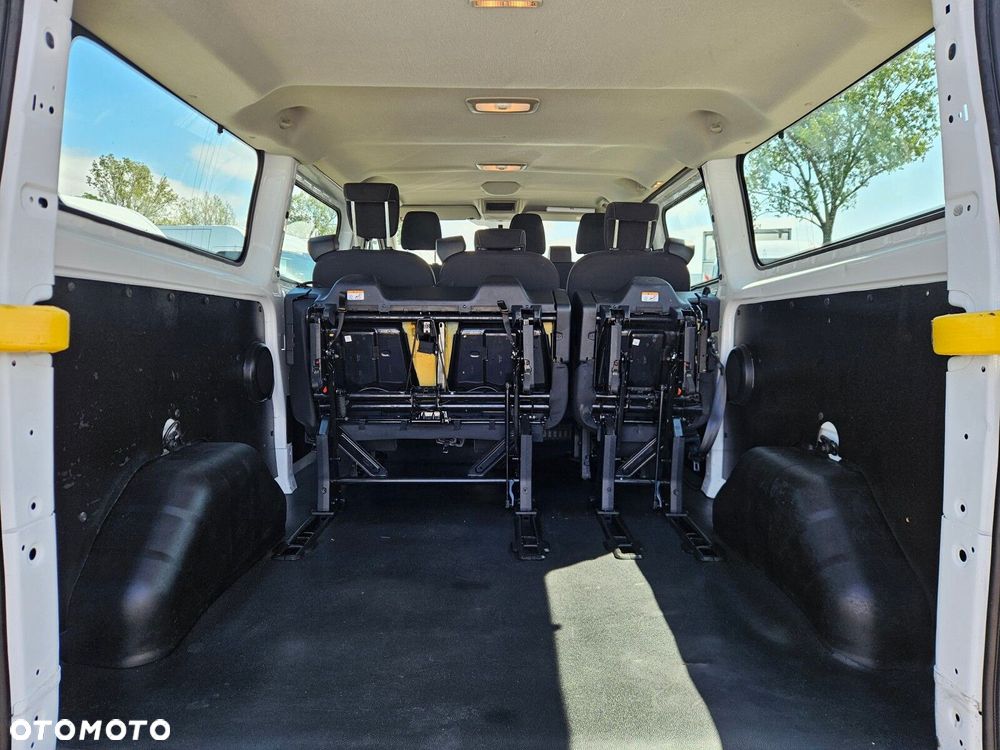 Ford Transit Custom - 17