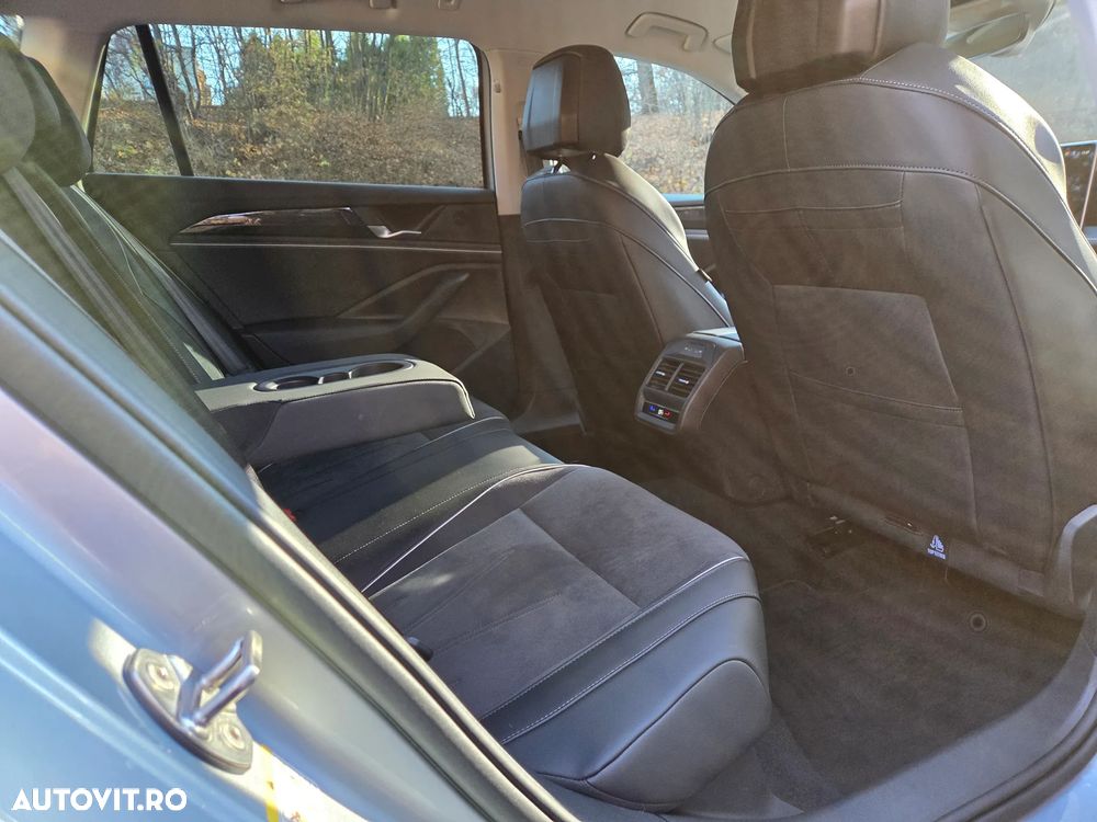 Volkswagen Passat 1.5 TSI DSG PHEV Business - 12