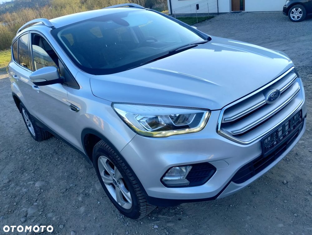 Ford Kuga 2.0 TDCi 4x4 Vignale - 2