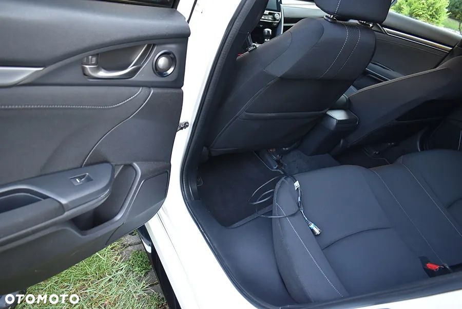 Honda Civic 1.5 T Sport Plus (Navi) - 14