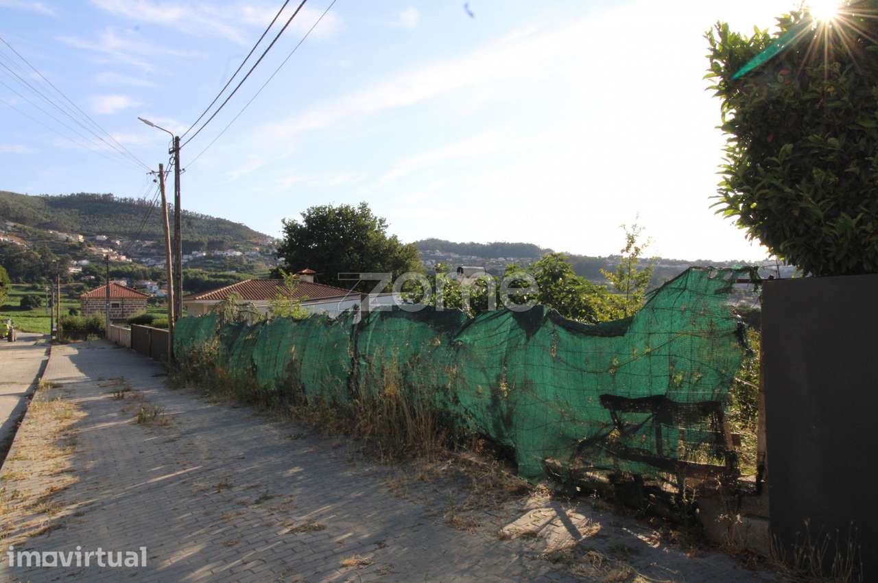Terreno Urbano em Roriz, Santo Tirso - Grande imagem: 4/15