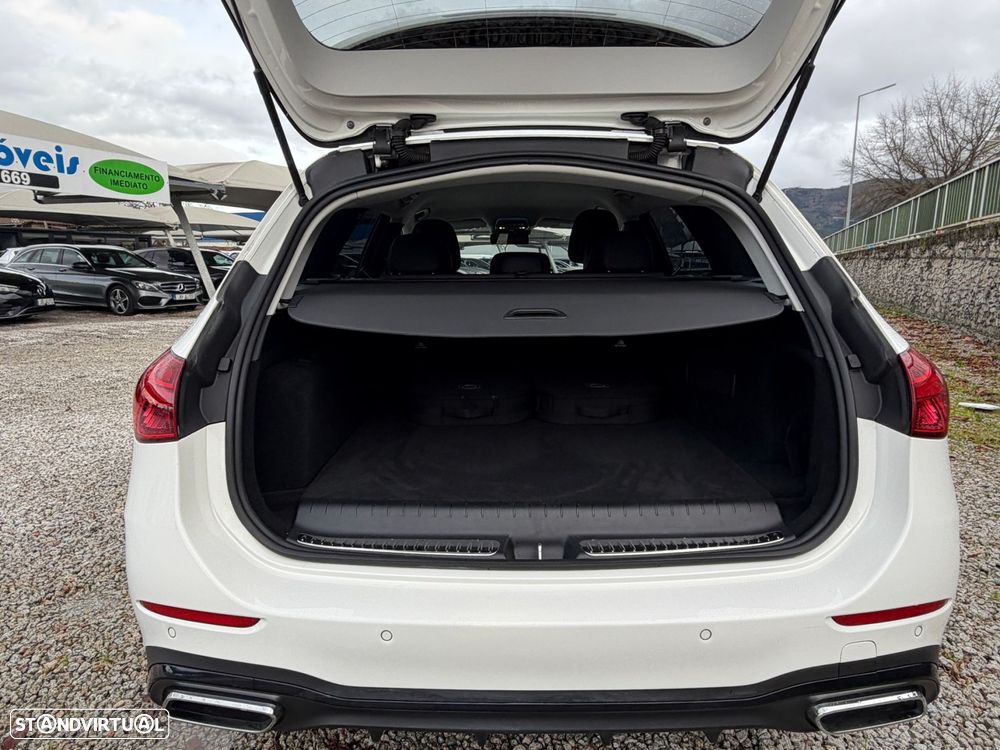 Mercedes-Benz C 300 e AMG Line - 18