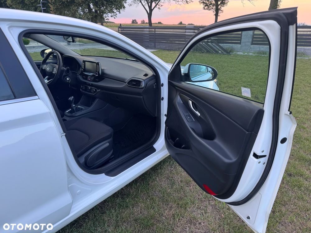 Hyundai i30 1.4 T-GDI Trend - 12