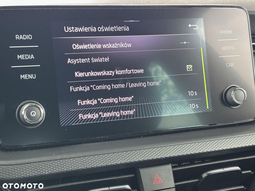 Skoda Scala 1.5 TSI Ambition DSG - 27