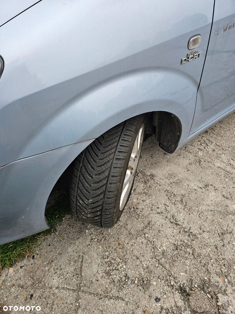 Toyota Corolla Verso 2.2 D-CAT DPF Executive - 6