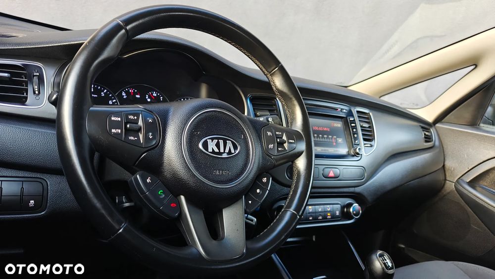 Kia Carens 1.6 GDI ISG Vision - 37