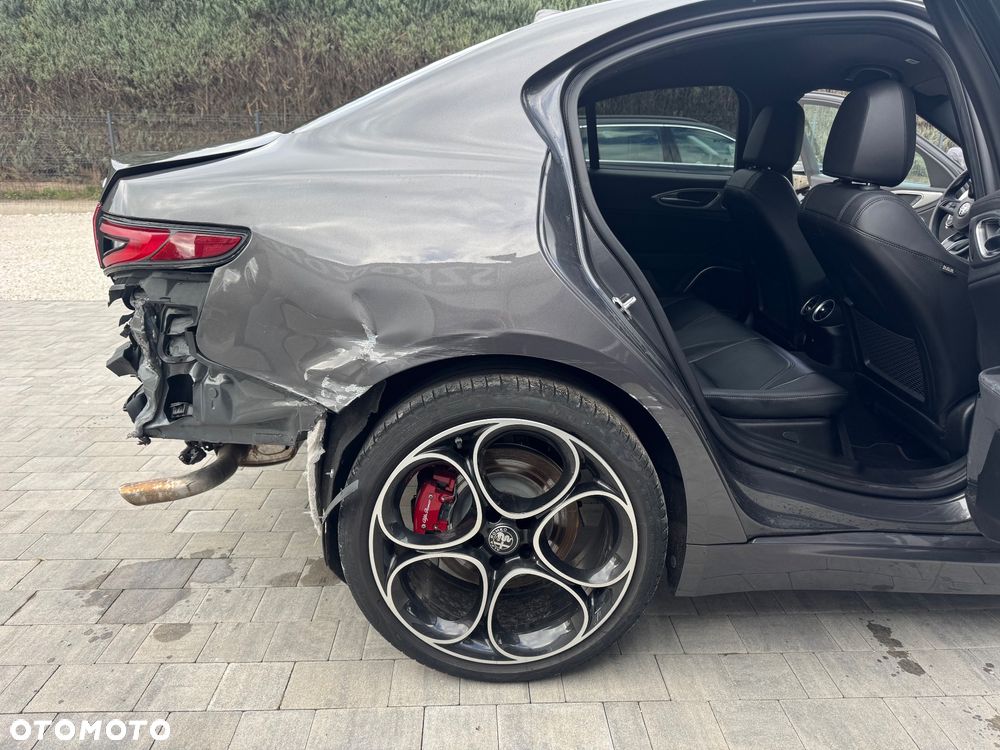 Alfa Romeo Giulia 2.0 Turbo Veloce Q4 - 38