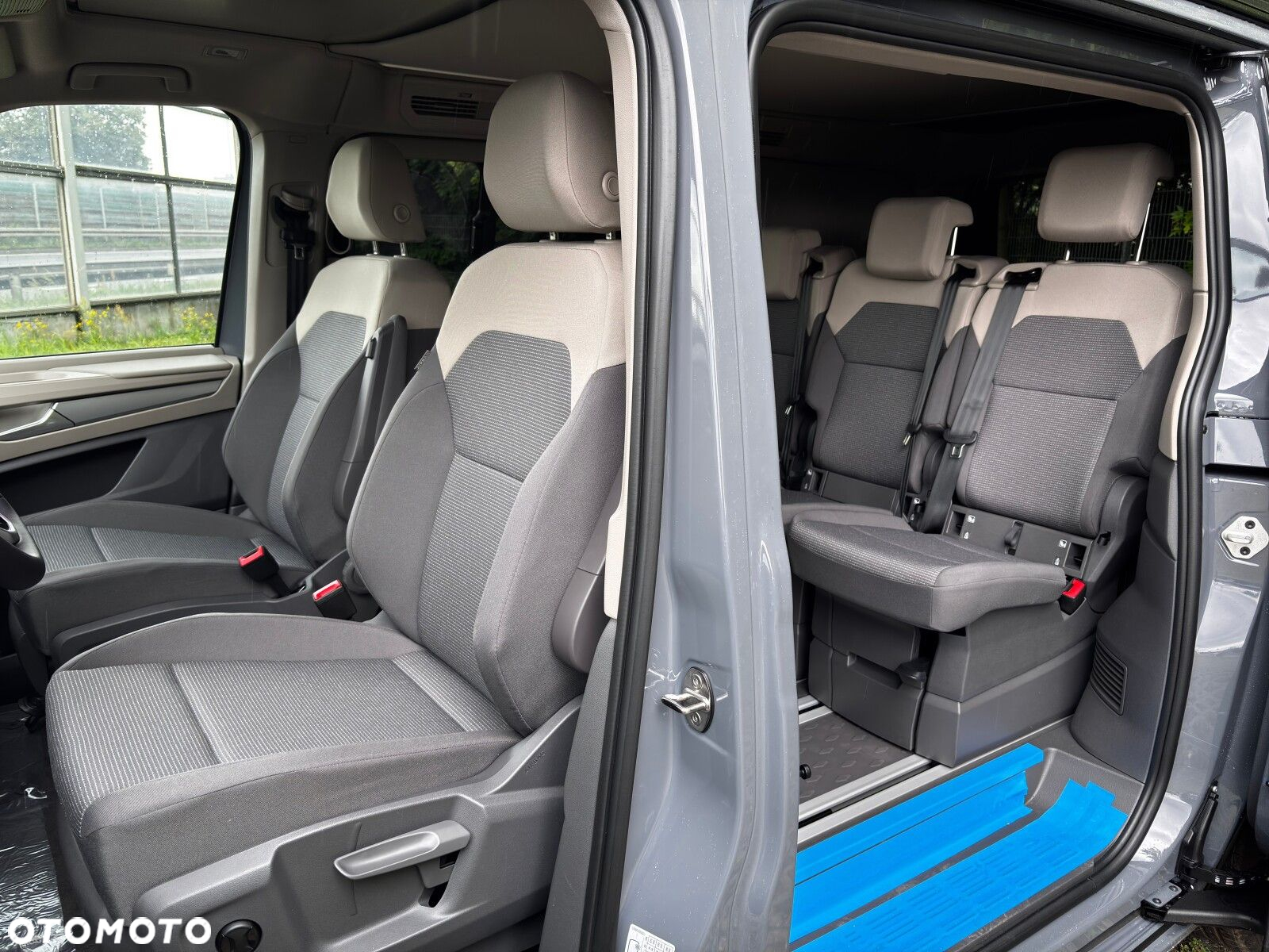 Volkswagen California - 14