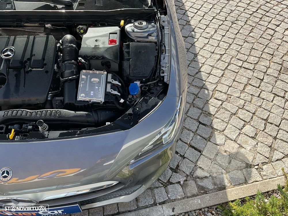 Mercedes-Benz CLA 180 d Shooting Brake Business Solutions - 43