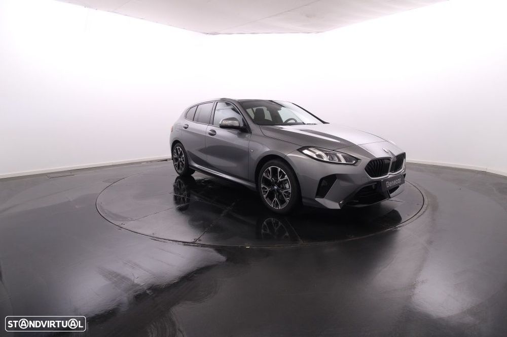 BMW 118 d Pack Desportivo M - 12