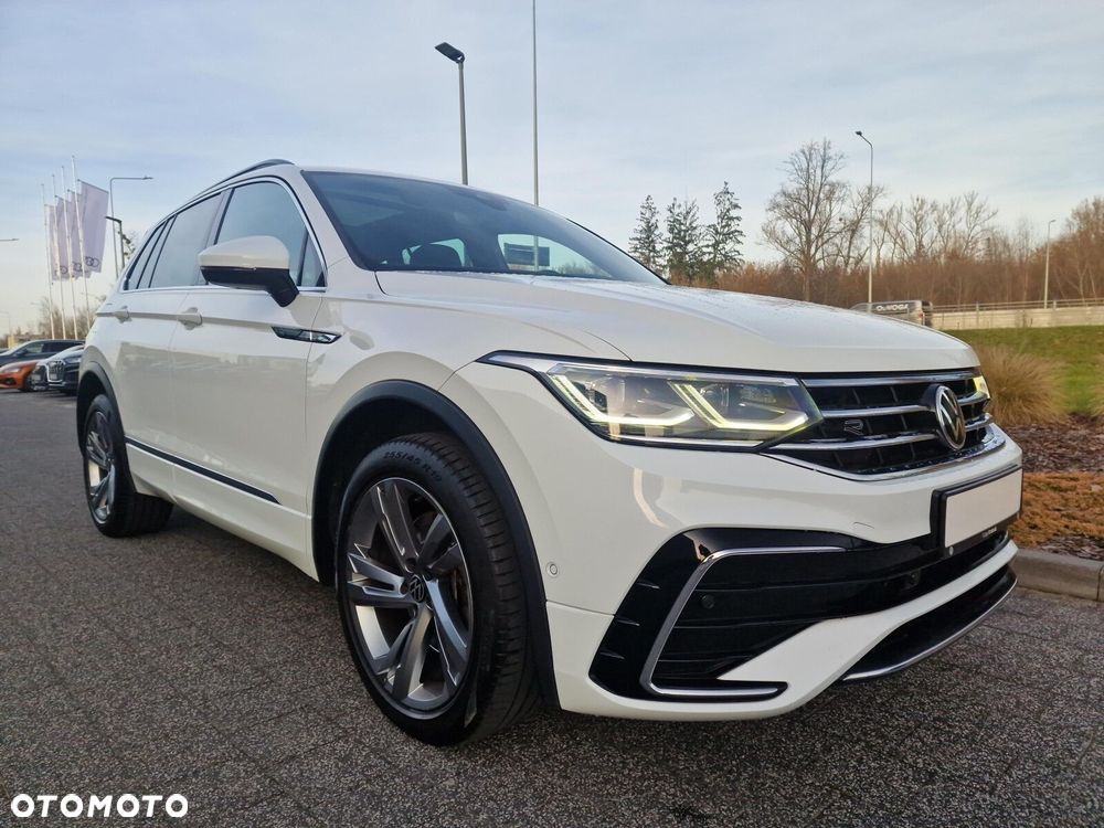 Volkswagen Tiguan 2.0 TDI SCR 4Mot R-Line DSG - 25
