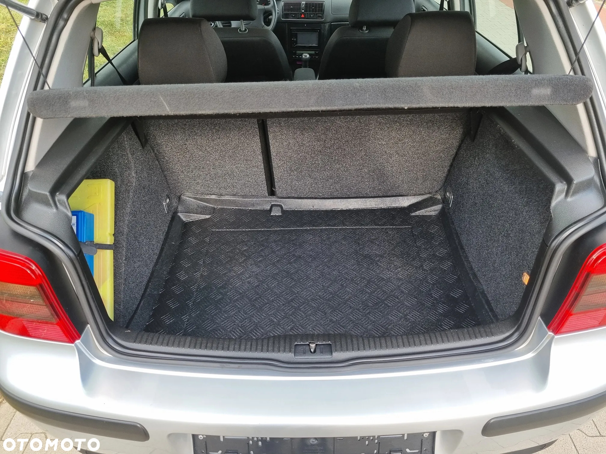 Volkswagen Golf IV 1.6 Comfortline - 26
