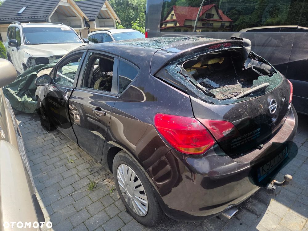 Opel Astra 1.4 T Active - 2