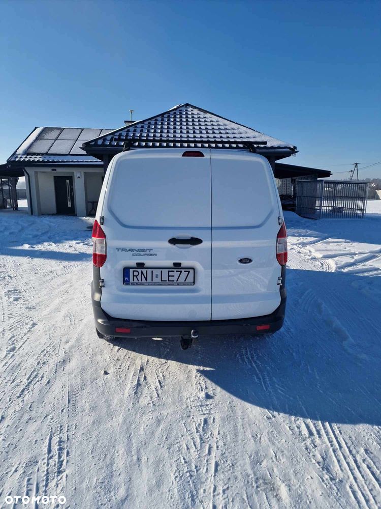 Ford Transit Courier - 3