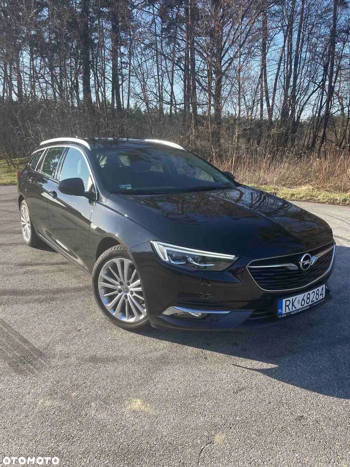 Opel Insignia - 1
